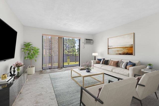 48 Bigelow Ave 28, Watertown, MA 02472
