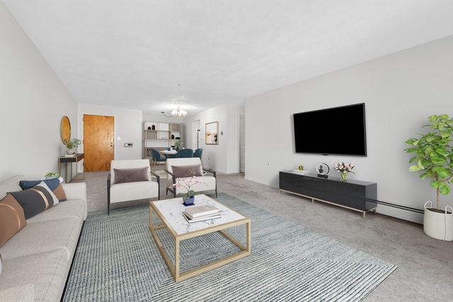 48 Bigelow Ave 28, Watertown, MA 02472