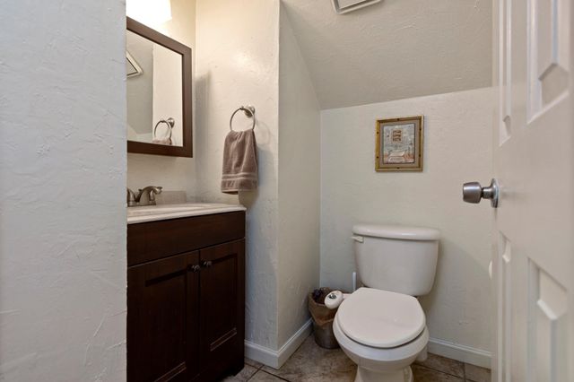 2920 Peninsula Way, Carrollton, TX 75007