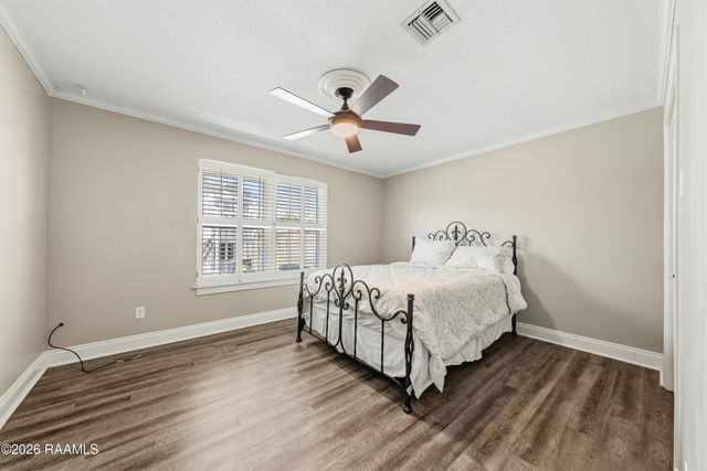 304 Renwood Circle, Lafayette, LA 70503
