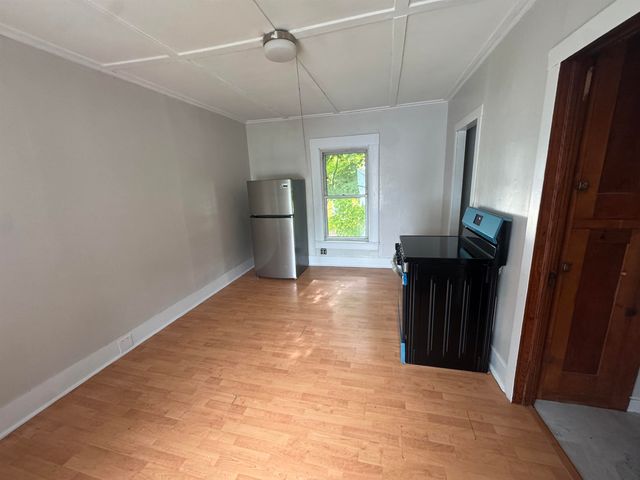 9 Pine Street, Pembroke, NH 03275