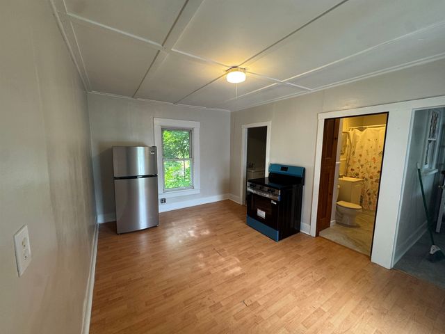 9 Pine Street, Pembroke, NH 03275