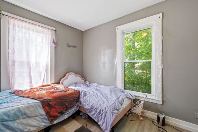 9 Pine Street, Pembroke, NH 03275