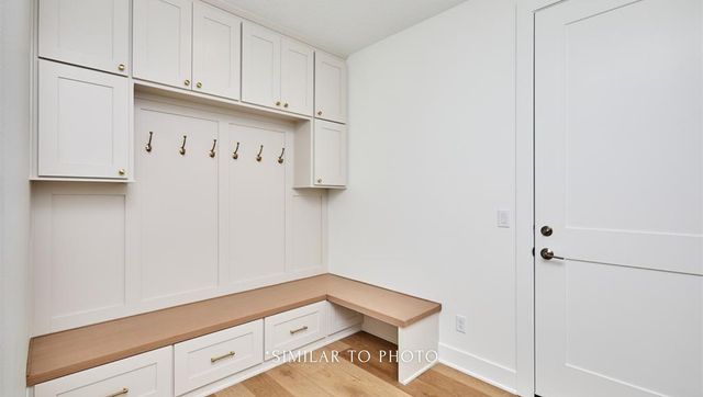 11215 Brookdale Drive, West Des Moines, IA 50263