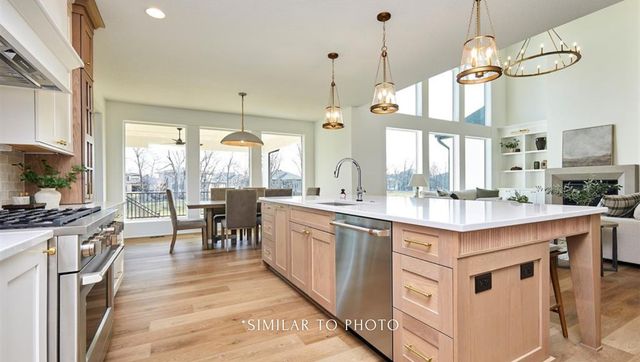11215 Brookdale Drive, West Des Moines, IA 50263