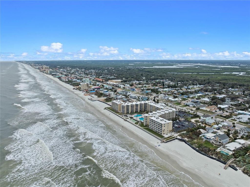 Image 39 of property listing at 2401 S ATLANTIC AVENUE C306, New Smyrna Beach, FL 32169