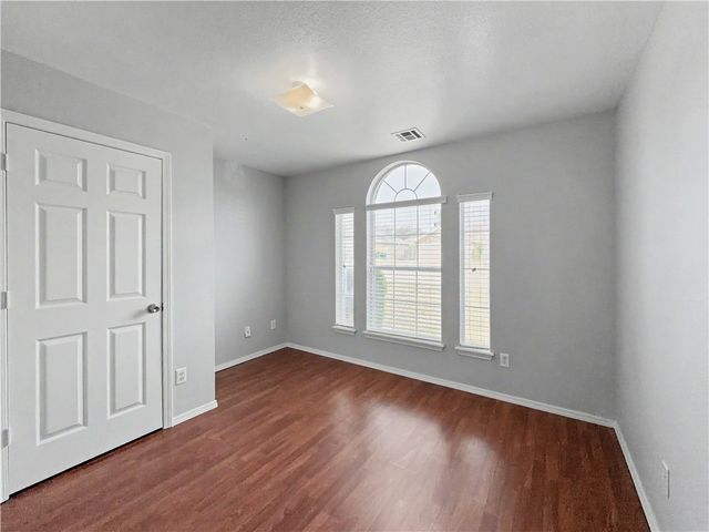 921 Sunflower Street, Centerton, AR 72719