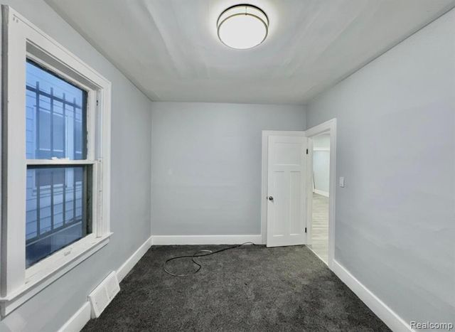 2020 Halleck Street, Detroit, MI 48212