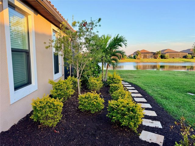 3019 FORMIA COURT, Bradenton, FL 34211