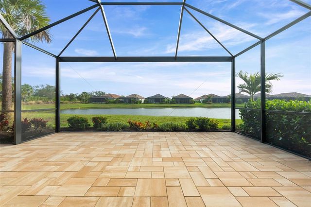 3019 FORMIA COURT, Bradenton, FL 34211