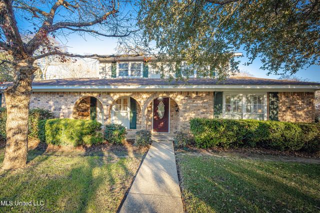 910 Warren Street, Pascagoula, MS 39567