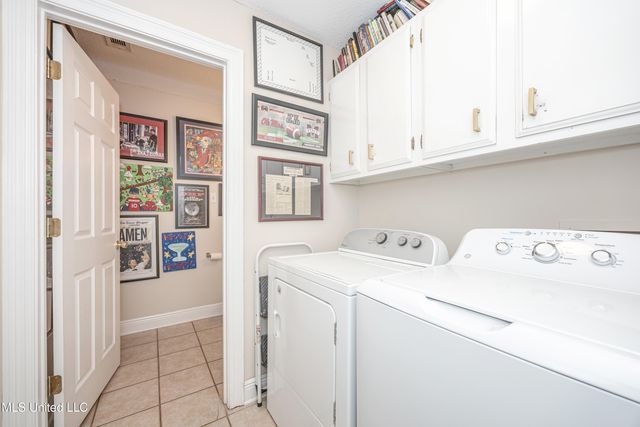 910 Warren Street, Pascagoula, MS 39567