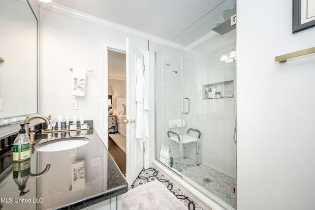 910 Warren Street, Pascagoula, MS 39567