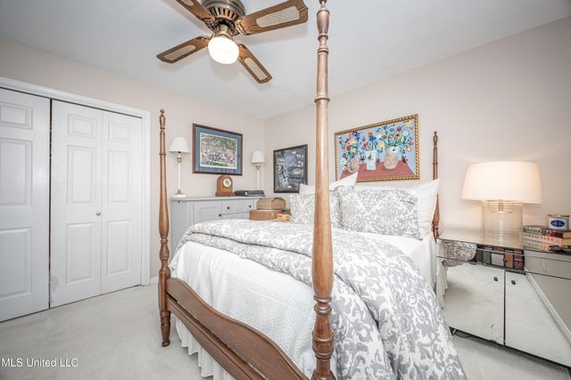 910 Warren Street, Pascagoula, MS 39567