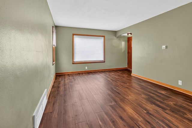 3805 S 21st STREET, Milwaukee, WI 53221