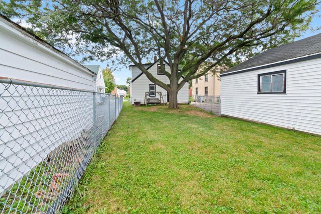 3805 S 21st STREET, Milwaukee, WI 53221