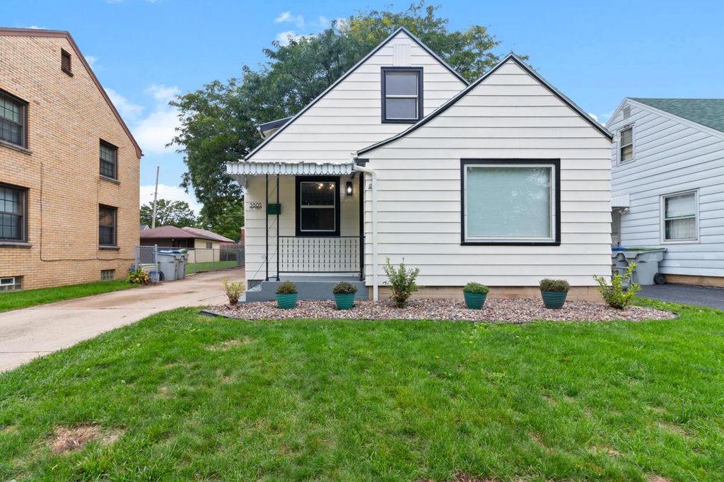 3805 S 21st STREET, Milwaukee, WI 53221