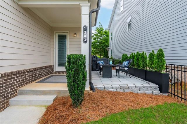 1383 Pierce Avenue SE, Smyrna, GA 30080