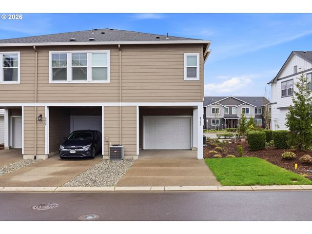 8104 Se BLANTON St, Hillsboro, OR 97123