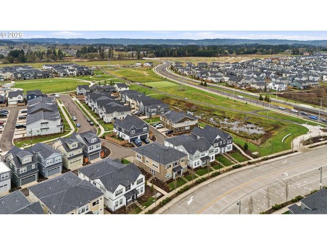 8104 Se BLANTON St, Hillsboro, OR 97123