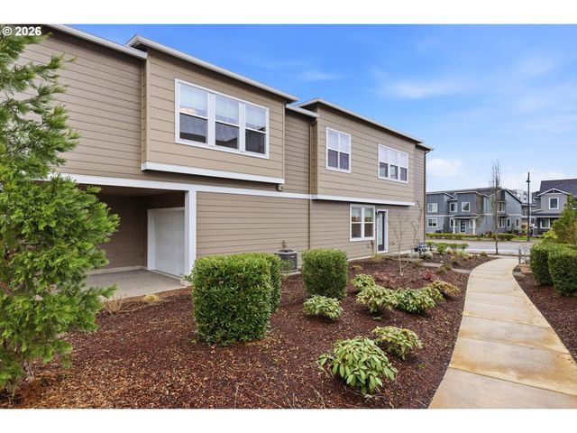 8104 Se BLANTON St, Hillsboro, OR 97123