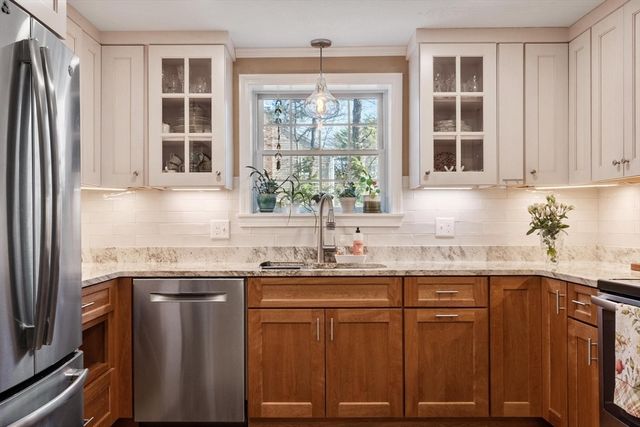 4 White Pine Drive, Georgetown, MA 01833