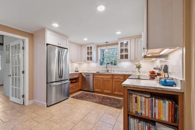 4 White Pine Drive, Georgetown, MA 01833