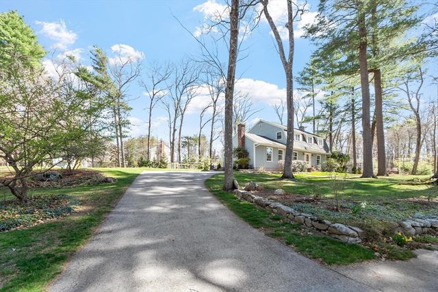 4 White Pine Drive, Georgetown, MA 01833