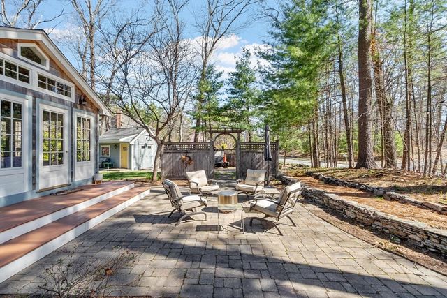 4 White Pine Drive, Georgetown, MA 01833