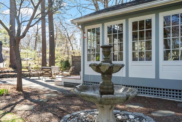 4 White Pine Drive, Georgetown, MA 01833