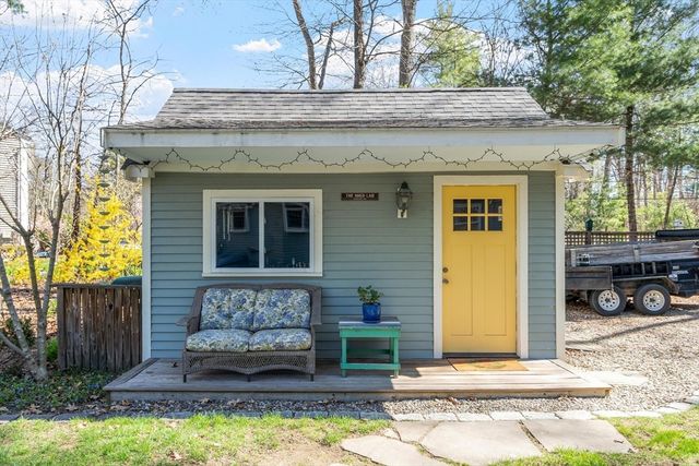 4 White Pine Drive, Georgetown, MA 01833