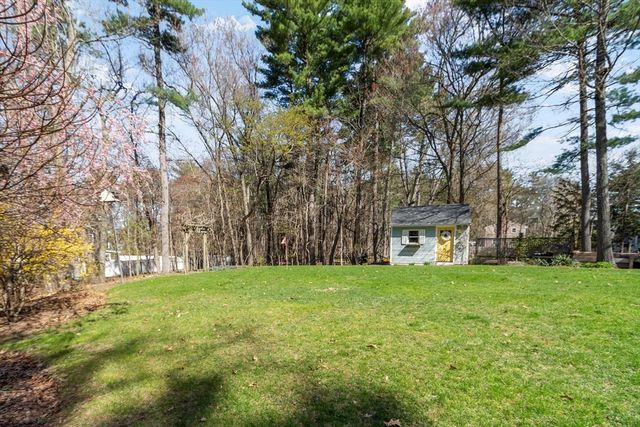 4 White Pine Drive, Georgetown, MA 01833