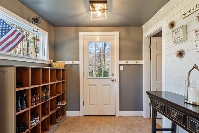 4 White Pine Drive, Georgetown, MA 01833