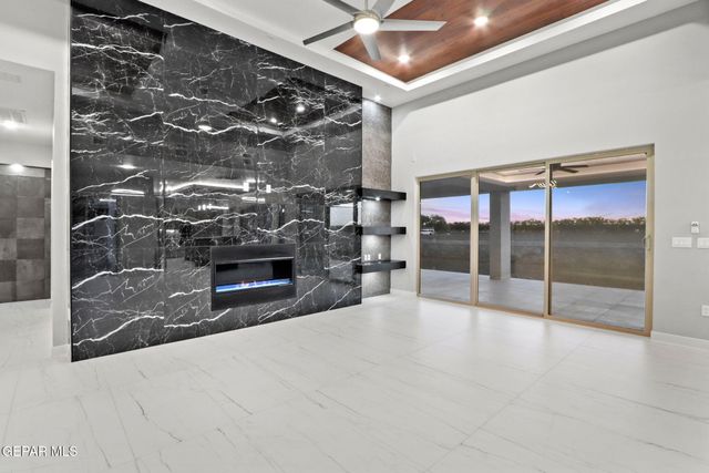 848 West Gate Drive, El Paso, TX 79932