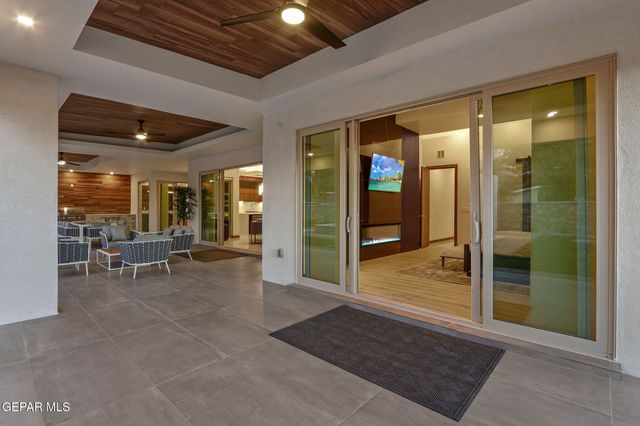 848 West Gate Drive, El Paso, TX 79932