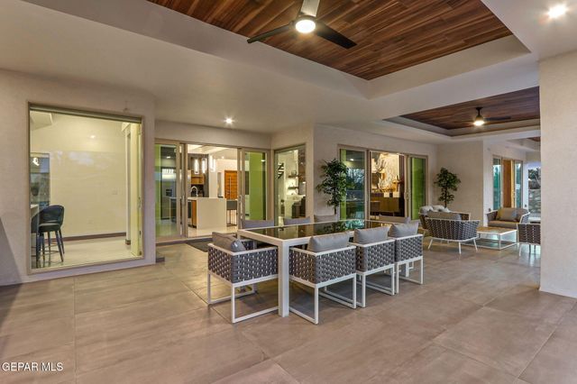 848 West Gate Drive, El Paso, TX 79932