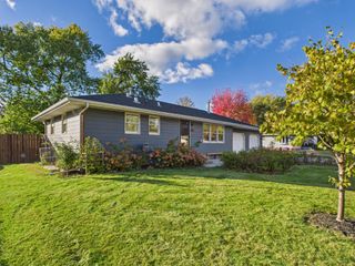 2258 Rainbow Avenue, New Brighton, MN 55112