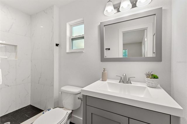 4610 S SHAMROCK ROAD, Tampa, FL 33611