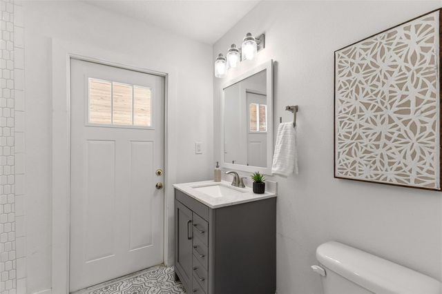 4610 S SHAMROCK ROAD, Tampa, FL 33611