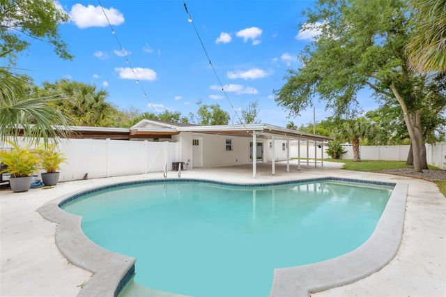 4610 S SHAMROCK ROAD, Tampa, FL 33611