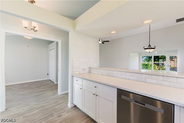 16820 Sanibel Sunset CT 703, Fort Myers, FL 33908