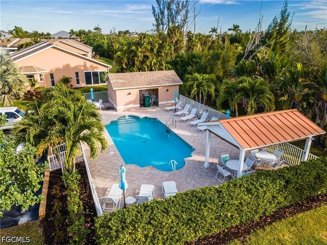 16820 Sanibel Sunset CT 703, Fort Myers, FL 33908