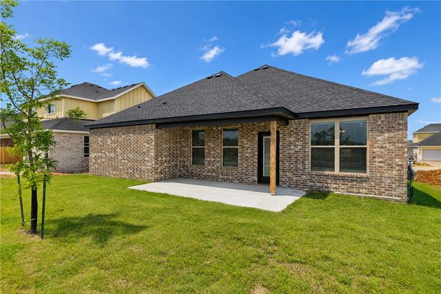 6803 Basswood Avenue, Bentonville, AR 72713