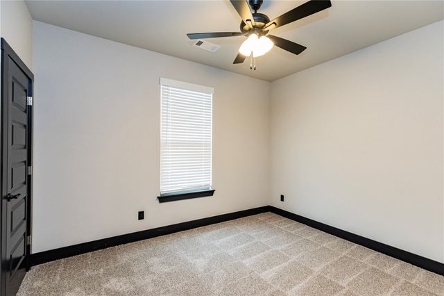 6803 Basswood Avenue, Bentonville, AR 72713
