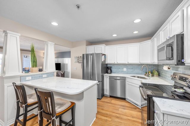 12265 S Crystal Waters Drive 2, Holland, MI 49424