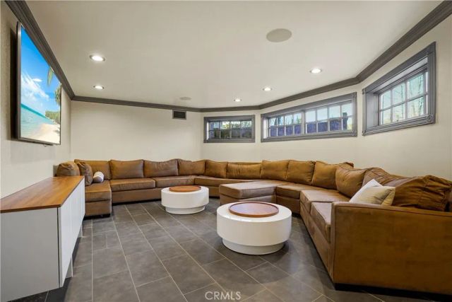 22510 La Quilla, Chatsworth, CA 91311