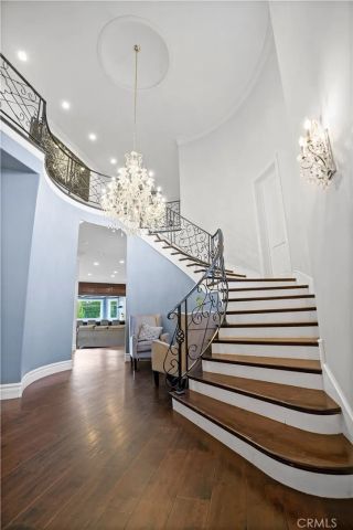 22510 La Quilla, Chatsworth, CA 91311