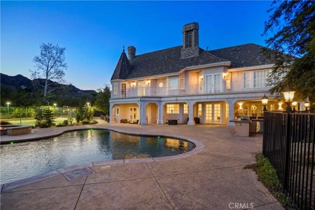 22510 La Quilla, Chatsworth, CA 91311