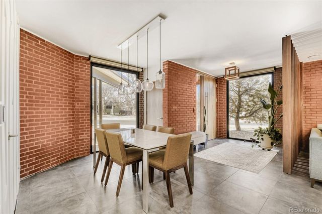 2910 S Marion Street, Englewood, CO 80113