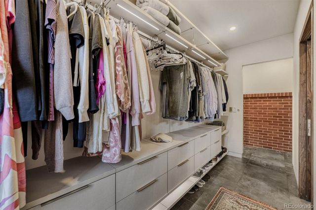 2910 S Marion Street, Englewood, CO 80113